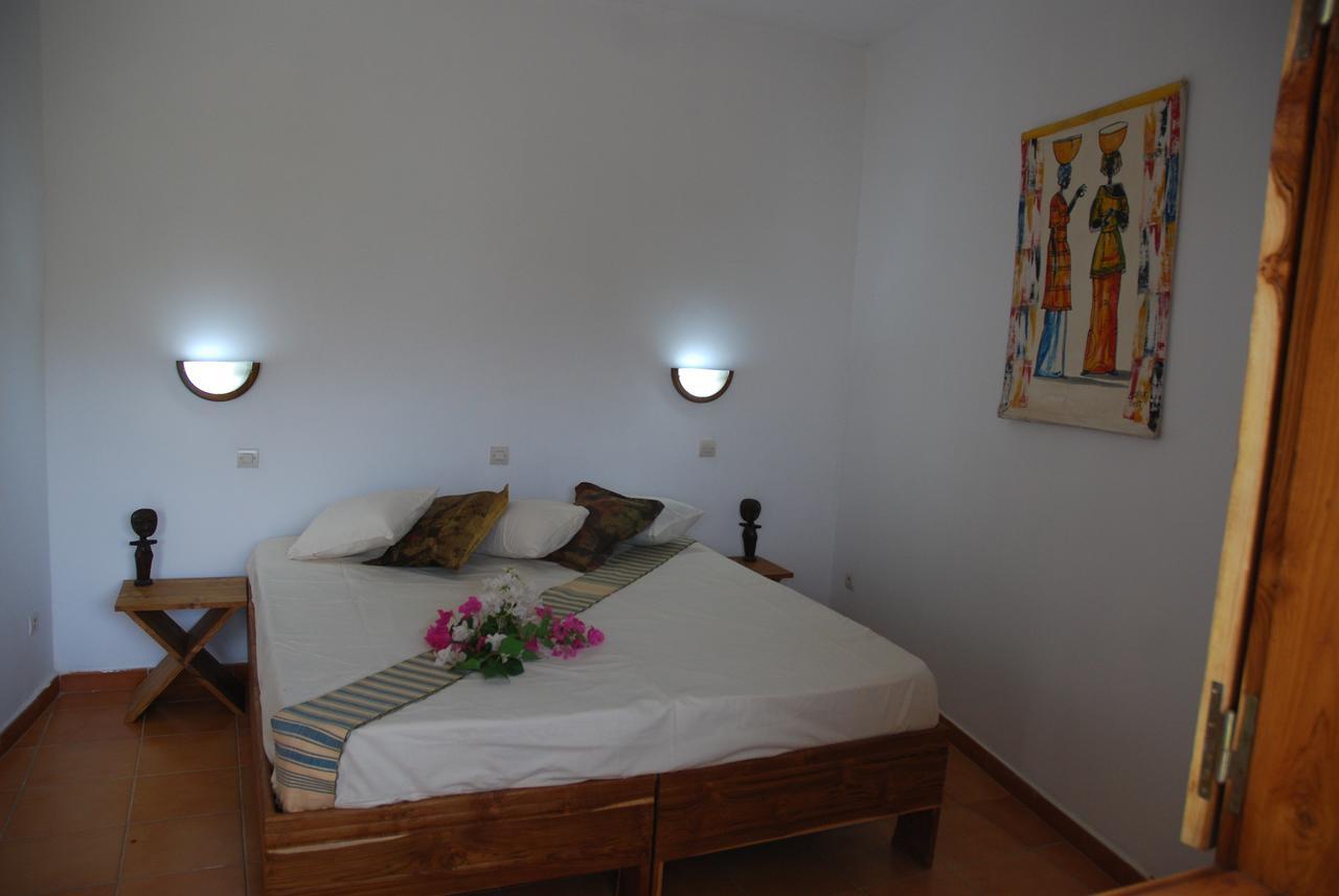 Casa Motel Зигинчор Екстериор снимка
